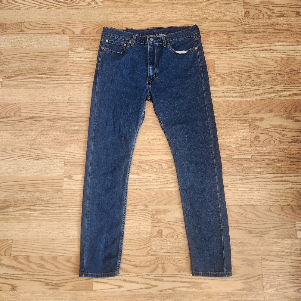 EUC Levi's Slim Fit Dark Blue Men's Jeans, Size 36x32